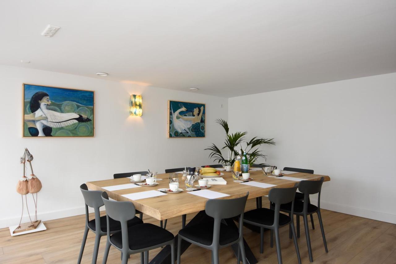 Fietshotel Zee Van Tijd Holwerd Eksteriør billede