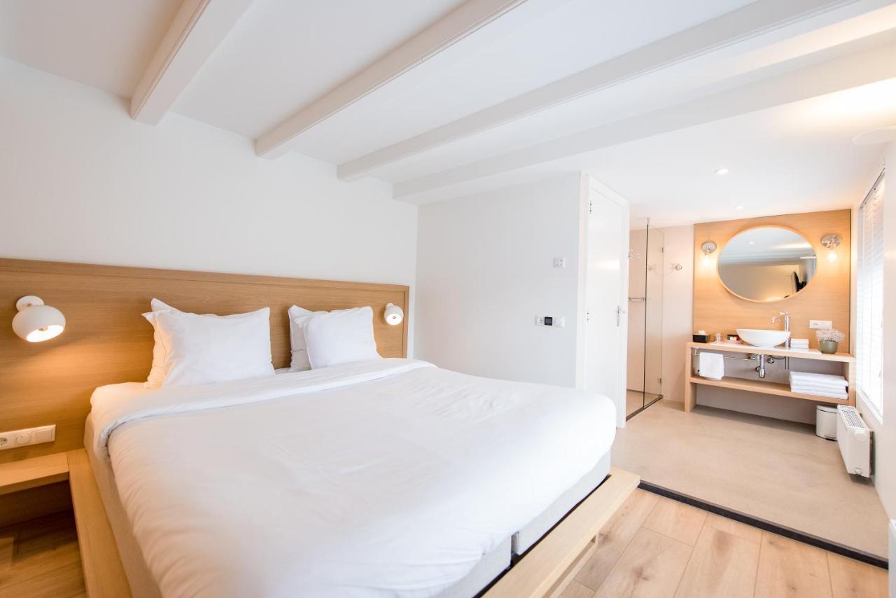 Fietshotel Zee Van Tijd Holwerd Eksteriør billede